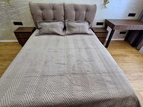квартира за адресою Червоної Калини просп., 56