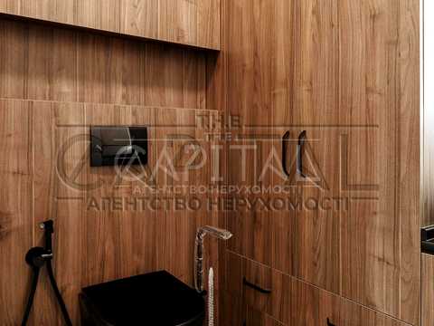 комерційна за адресою Київ, Центральна вул., 21-Б