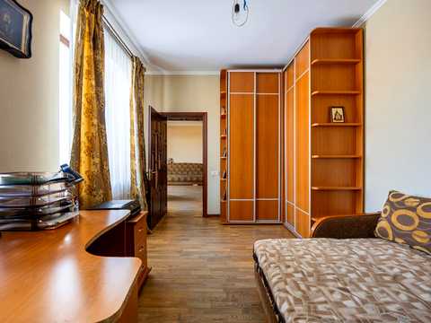 будинок за адресою с. Лапаївка, Геофізиків вул.