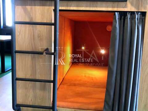 комерційна за адресою Антоновича вул. (Горького), 74