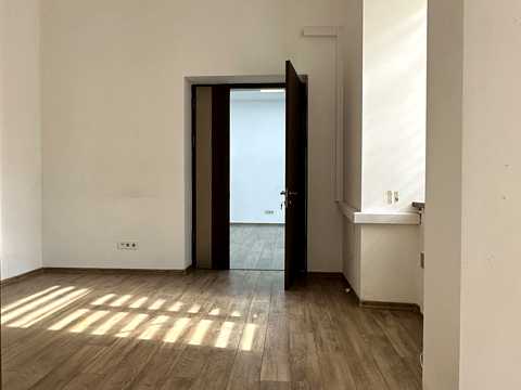 квартира по адресу Пекарская ул., 16