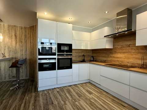 квартира за адресою Олени Пчілки вул., 8