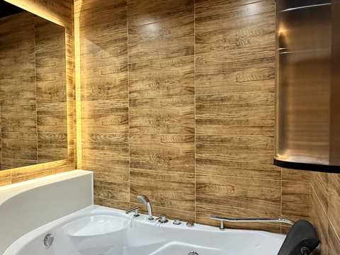 квартира за адресою Олени Пчілки вул., 8
