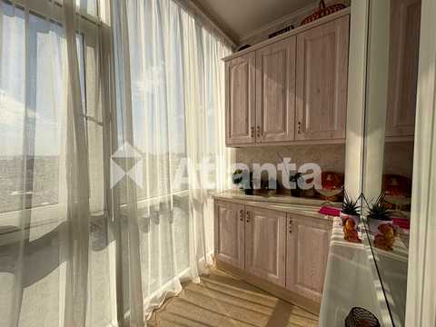 квартира за адресою Академіка Сахарова вул., 3-А