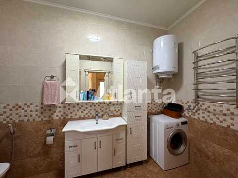 квартира за адресою Академіка Сахарова вул., 3-А