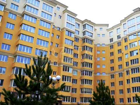 комерційна за адресою Боголюбова вул., 44