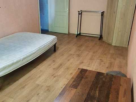 квартира за адресою Героїв полку "Азов" вул. (Маршала Малиновського), 13-Б