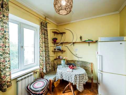 квартира за адресою Підлісна вул., 6