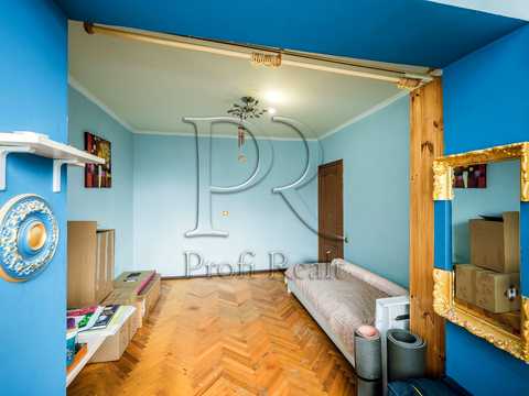 квартира за адресою Підлісна вул., 6