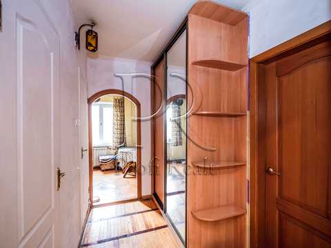квартира за адресою Підлісна вул., 6