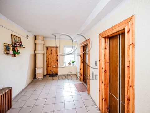 квартира за адресою Підлісна вул., 6