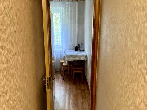 квартира за адресою Леоніда Первомайського вул., 11