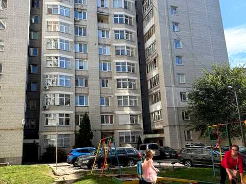 квартира за адресою Євгенії Ярошинської вул., 6