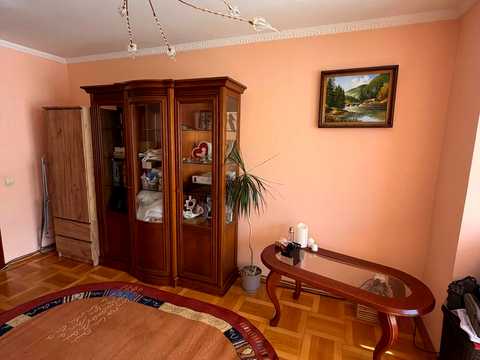квартира за адресою Євгенії Ярошинської вул., 6