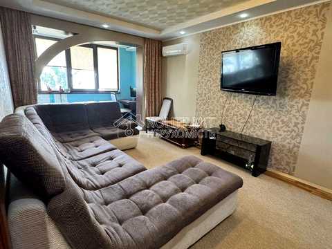 квартира за адресою Яни Червоної вул., 13