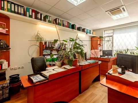 комерційна за адресою Ушинського вул., 13