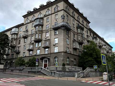 комерційна за адресою Микільсько-Ботанічна вул., 14/7