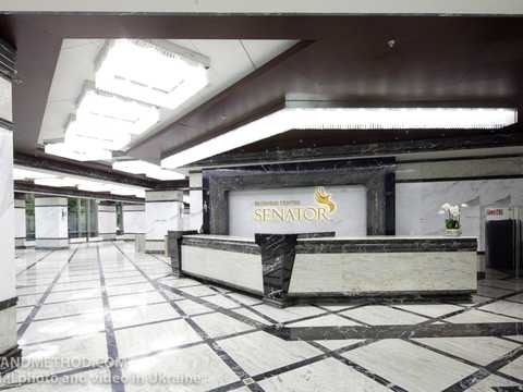 комерційна за адресою Князів Острозьких вул. (Московська), 23