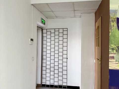 комерційна за адресою Яворів, Павла Тичини вул., 1