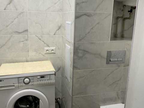 квартира за адресою Миру просп., 18