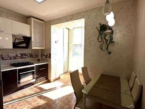 квартира за адресою Олександра Довженка вул., 51