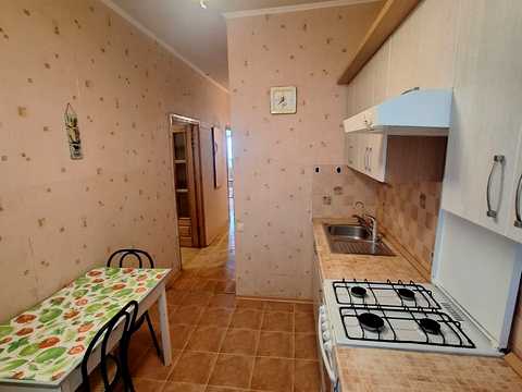 квартира за адресою Лабораторна вул., 46