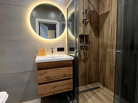 квартира за адресою Юліана Целевича вул., 4-В