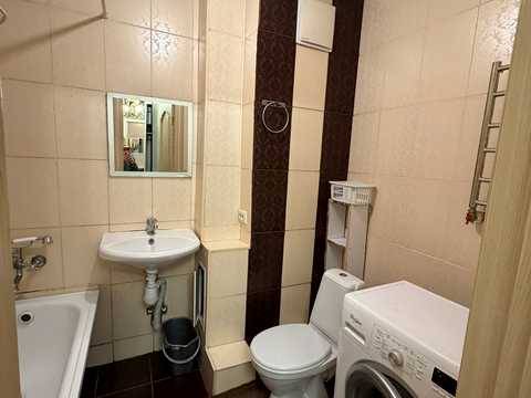 квартира за адресою Боголюбова вул., 12