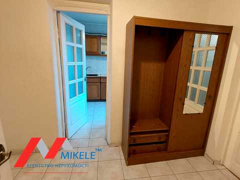 квартира за адресою Казимира Малевича вул. (Боженка), 37/41