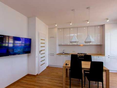 квартира за адресою Андрія Мельника вул., 10 к4