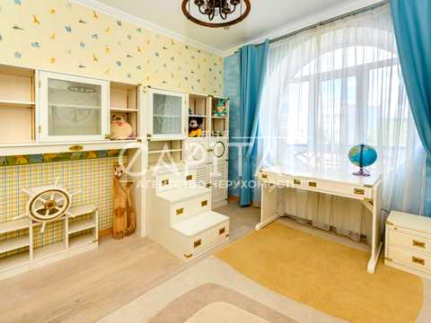 будинок за адресою Прикордонна вул., 44