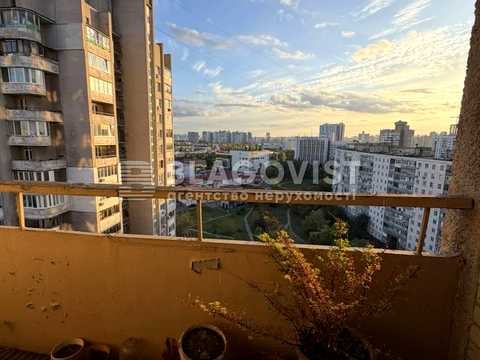 квартира за адресою Дарницький бульв., 3-А