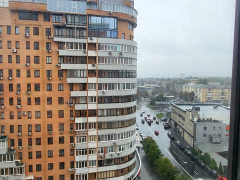 квартира за адресою Отакара Яроша вул., 24б