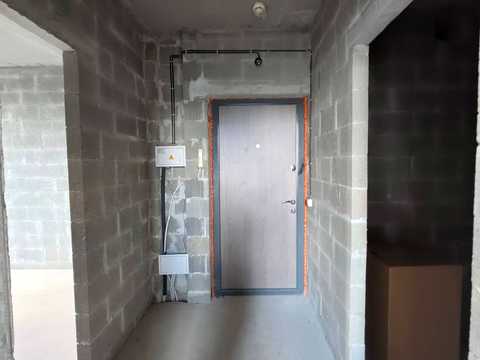 квартира за адресою Салютна вул., 2к3