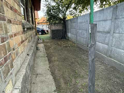 будинок за адресою Парникова вул.