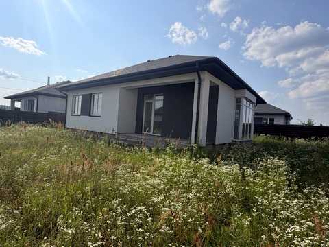 будинок за адресою Весняна