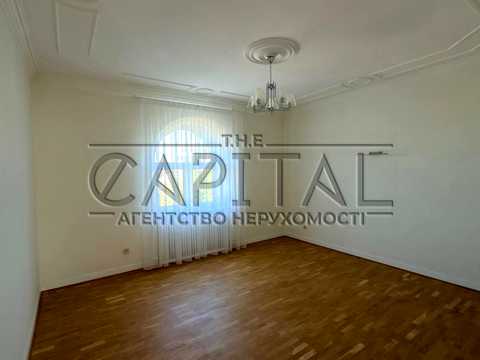 будинок за адресою вул. Миколи Коротницького