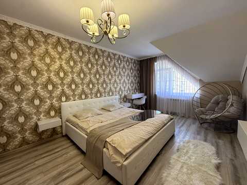 квартира за адресою Олександра Хіри вул., 19