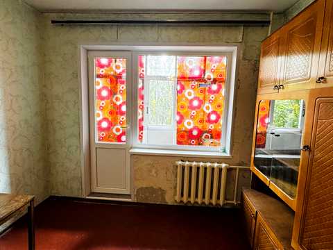 квартира за адресою Гірницький мікрорайон  (5-й мікрорайон), 18