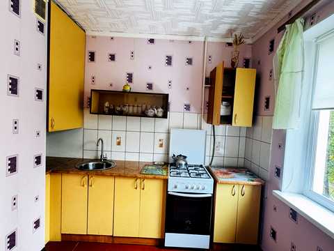 квартира за адресою Гірницький мікрорайон  (5-й мікрорайон), 18