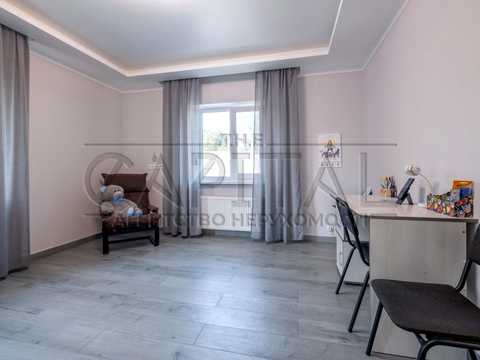 будинок за адресою с. Великі Дмитровичі, Тиханська вул., 2