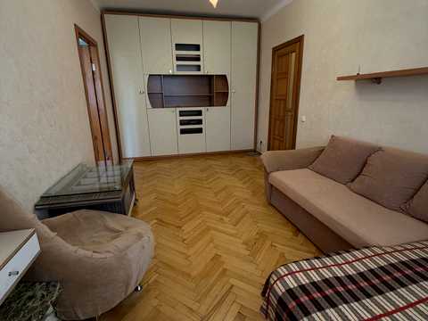 квартира за адресою Соборності просп. (Возз'єднання), 5