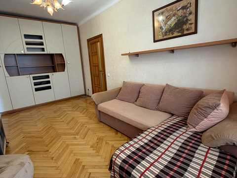 квартира за адресою Соборності просп. (Возз'єднання), 5