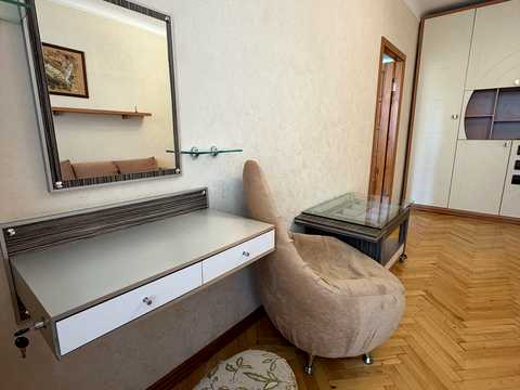 квартира за адресою Соборності просп. (Возз'єднання), 5