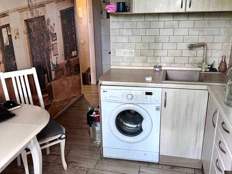 квартира за адресою Одеса, Наукова вул., 52/2