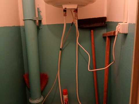 квартира за адресою Академіка Глушкова просп., 12