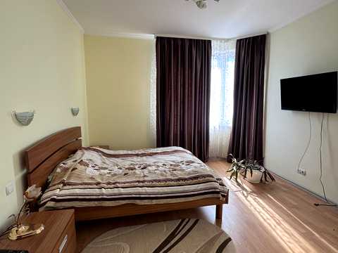 квартира за адресою Середньофонтанська вул., 19б