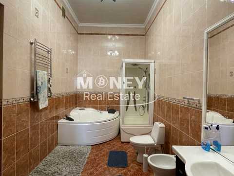 будинок за адресою Биківнянська вул.
