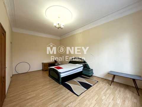 будинок за адресою Биківнянська вул.