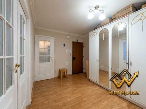 квартира за адресою Дмитра Чижевського вул. (Петра Чаадаєва), 2-А